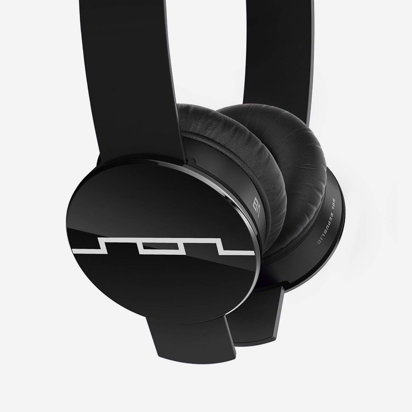 Sol Republic Tracks V8 Headphones - Black